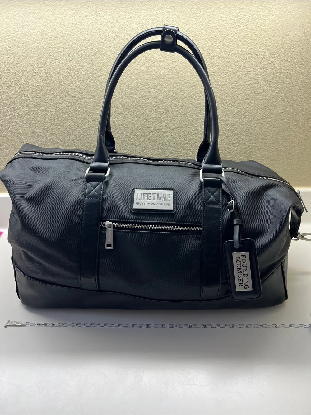 Lifetime Fitness Black Duffel Bag with Carry Handles - Picture 1 of 6